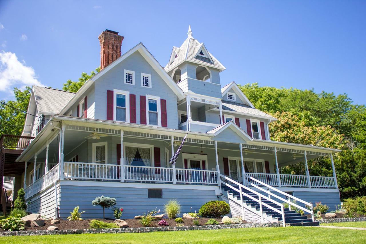 Hudson Manor Bed & Breakfast Watkins Glen Exterior foto